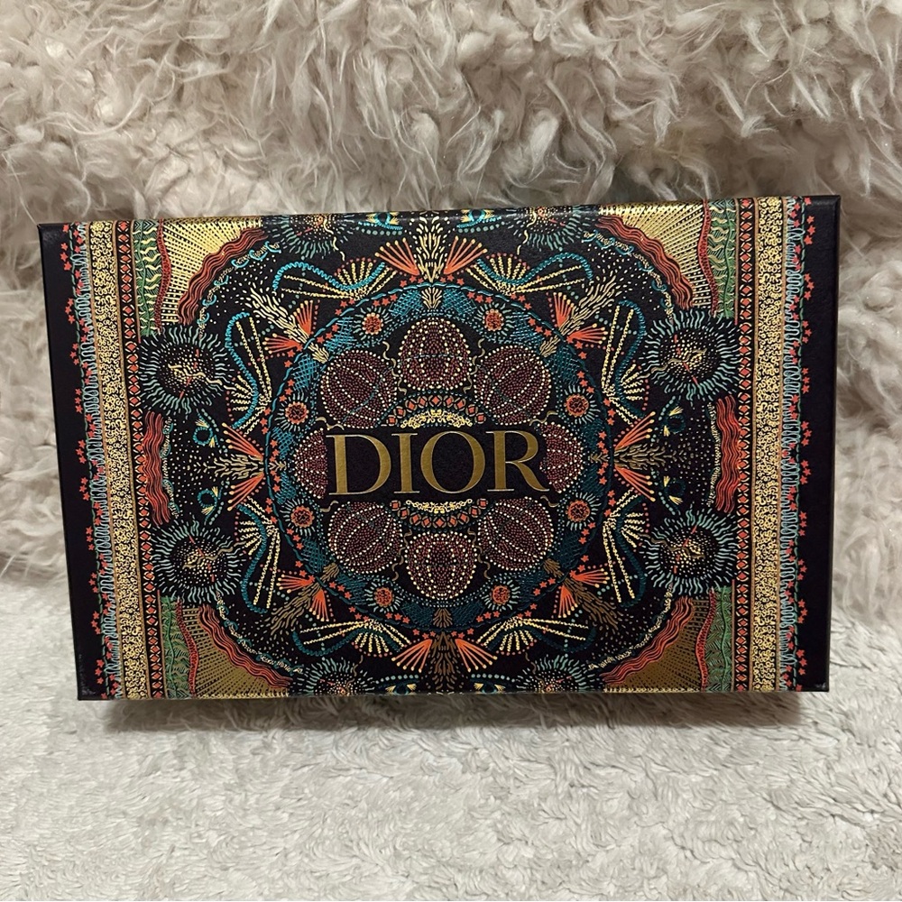 Dior Holiday 2020 Box and Gift Bag Set